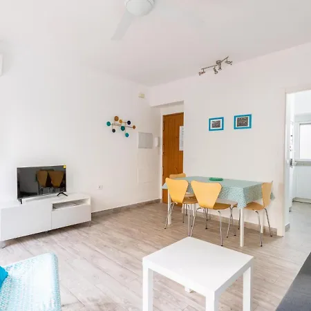 Holi-rent Padre Isla Apartment *