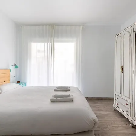 Apartment Holi-rent Padre Isla Seville